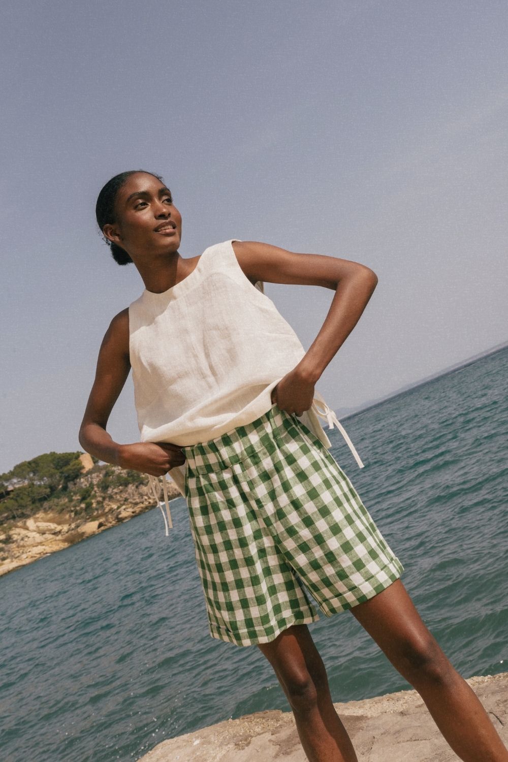 Packing light: Essential Linen Pieces for European Summer Travels